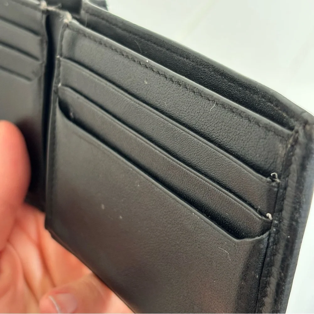 Tumi Double Billfold Men's Black Leather Wallet